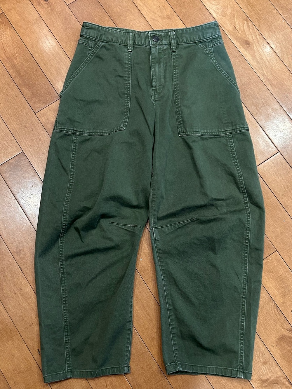 GAP Utility Barrel Pants - Petite